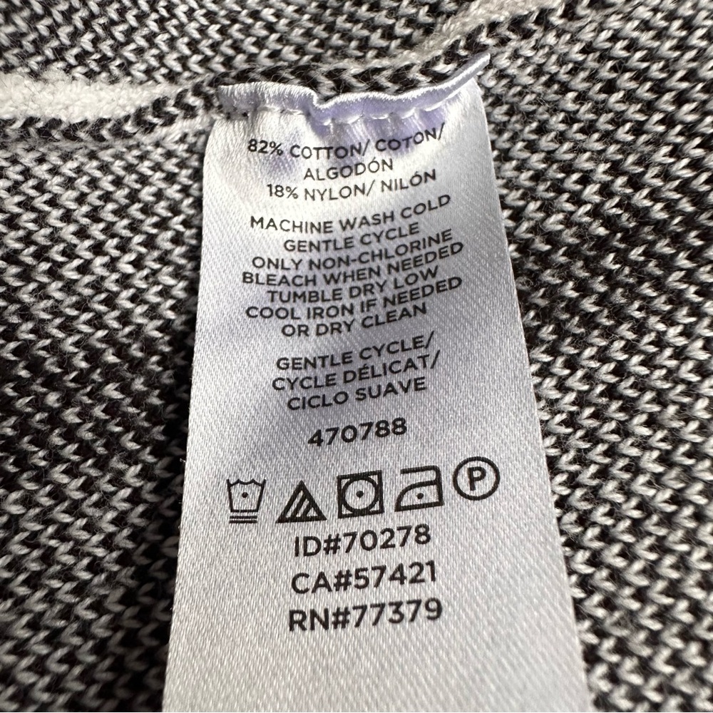 Ann Taylor Factory Cream Top with Black Grid Detail - Picture 6 of 6